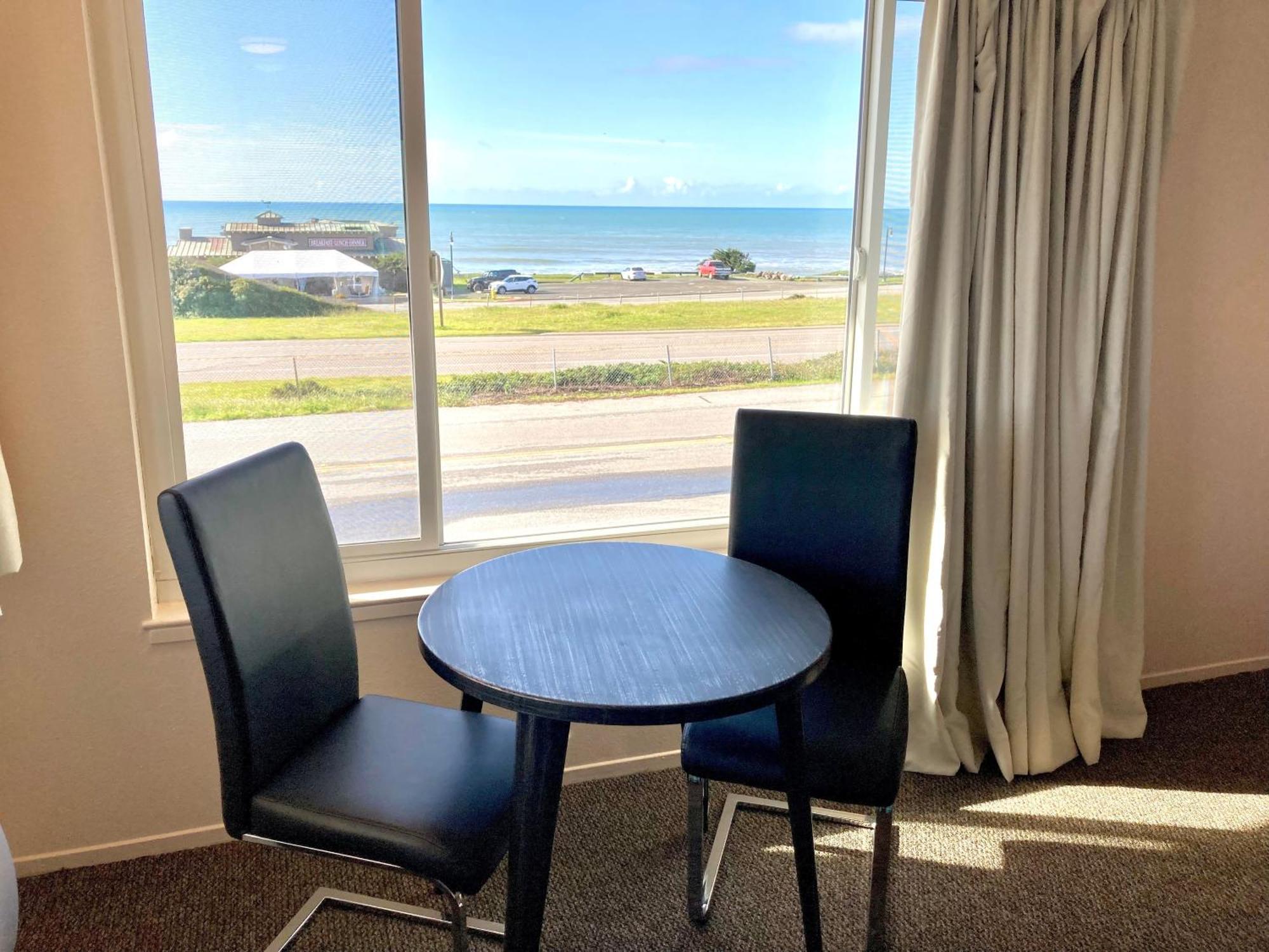 Coast Riders Inn San Simeon Room photo