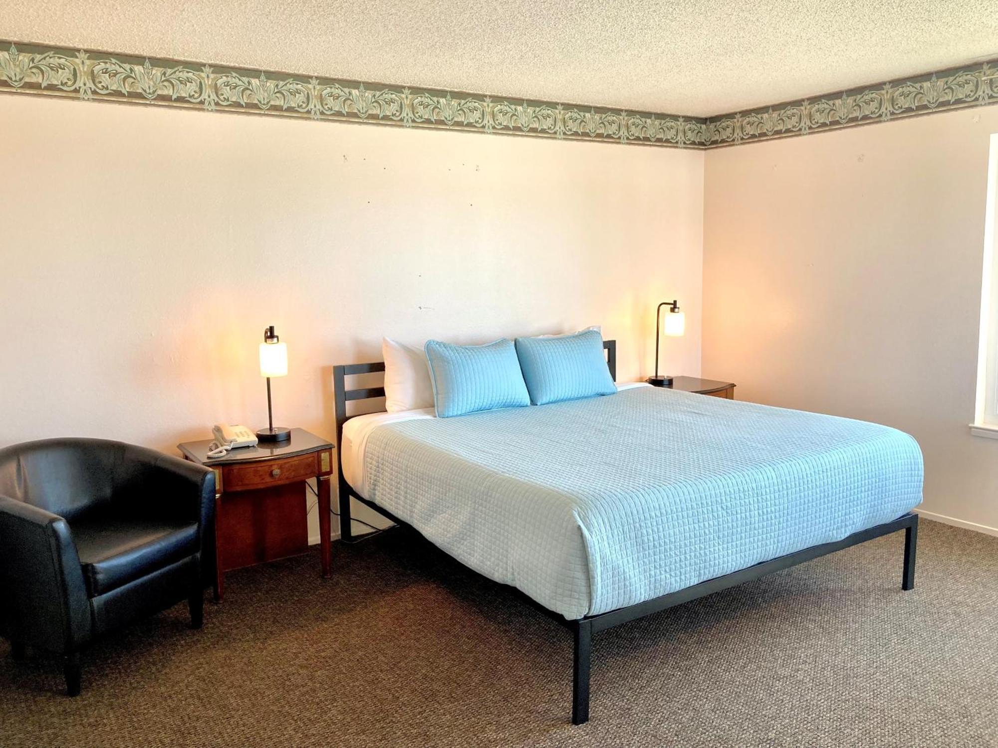 Coast Riders Inn San Simeon Room photo